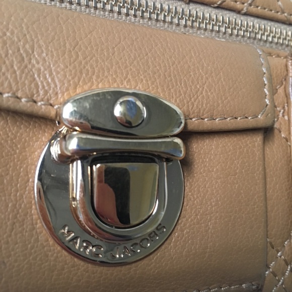 Authentic Marc Jacobs Quilted Wallet - Picture 5 of 7